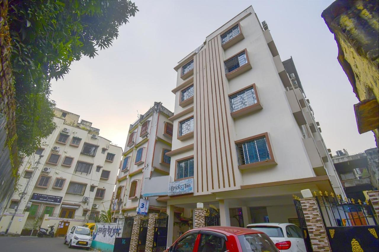 Super Collection O Bricks Inn Hazra Road Near Birla Mandir Calcutá Exterior foto